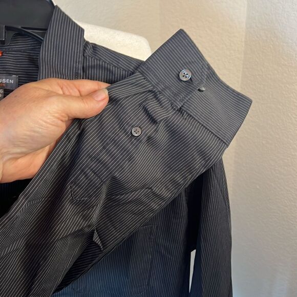 Men's Van Heusen Traveler Long Sleeve Pin Striped Button-Down Collared Shirt~ XL - Picture 5 of 8